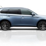 mitsubishi_outlanderphev_2014_ser1_12