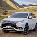 mitsubishi_outlanderphev_2014_ser2_02
