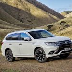 mitsubishi_outlanderphev_2014_ser2_03