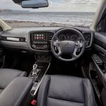 mitsubishi_outlanderphev_2014_ser2_08