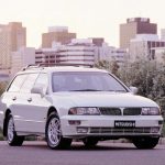 mitsubishi_verada_kh_ser1_03