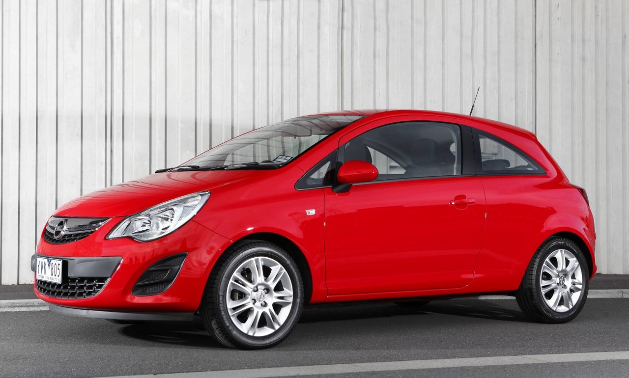 Images: Opel Mk.4 Corsa (2012-13)