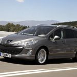 peugeot_308_t7wagontouring_ser1_01