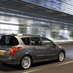 peugeot_308_t7wagontouring_ser1_07