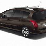peugeot_308_t7wagontouring_ser2_02