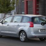 peugeot_5008_2013_ser1_02