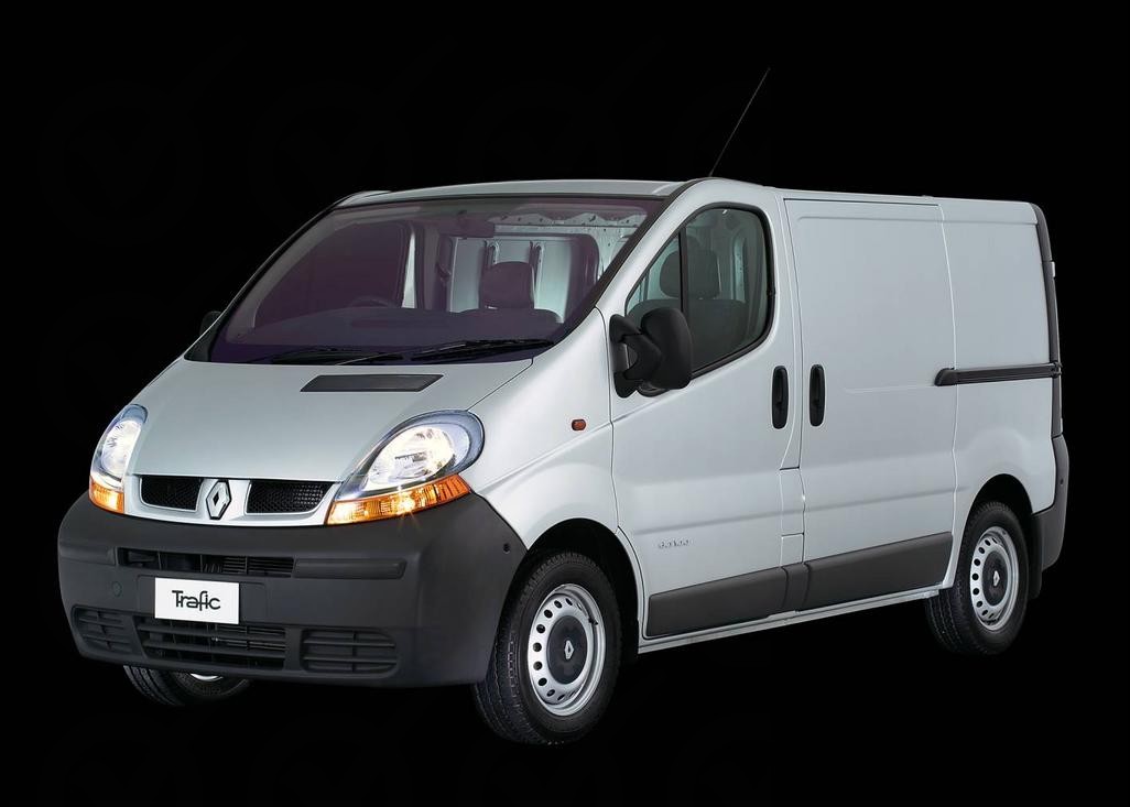 Review: Renault X83 Trafic (2004-14)