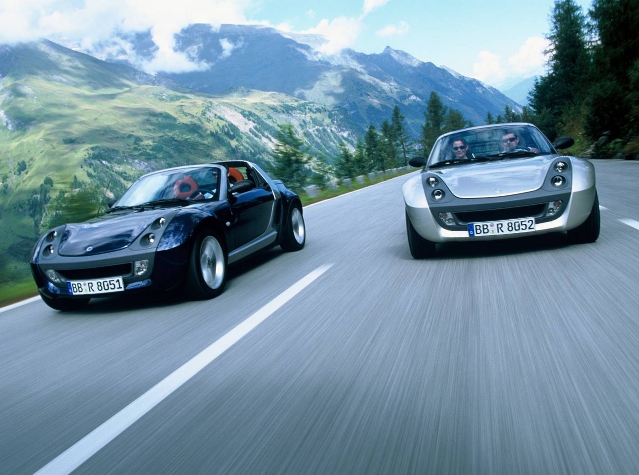 Videos: Smart R452 Roadster (2003-06)