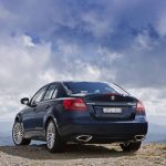 suzuki_kizashi_fr_ser1_02