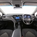 toyota_camry_2017_ser1_04