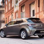 toyota_corolla_2018_ser1_07
