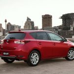 toyota_corollahybrid_e180_ser1_02