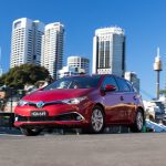 toyota_corollahybrid_e180_ser1_09