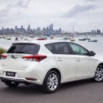 toyota_corollahybrid_e180_ser1_12