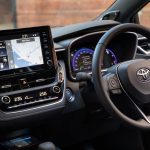 toyota_corollahybrid_e210_ser1_12