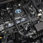 toyota_corollahybrid_e210sedan_ser1_06