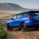toyota_fortuner_2015_ser1_03
