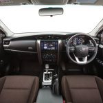toyota_fortuner_2015_ser1_10