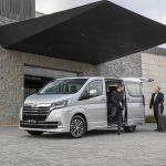 toyota_granvia_h33_ser1_10