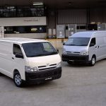 toyota_hiace_mk5van_ser1_01