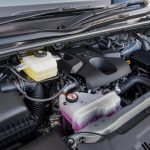 toyota_hiace_mk6commuter_ser1_05