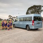 toyota_hiace_mk6commuter_ser1_08
