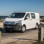 toyota_hiace_mk6van_ser1_11