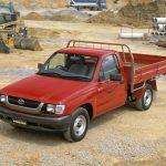toyota_hilux_mk6cabchassis_ser2_01
