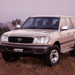 toyota_landcruiser_100_ser1_02