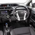 toyota_priusc_nhp10_ser2_07