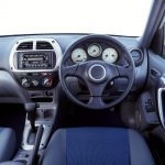 toyota_rav4_xa20_ser1_08