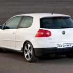 volkswagen_golfgti_mk5_ser1_07