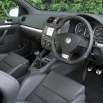 volkswagen_golfr32_mk5_ser1_11