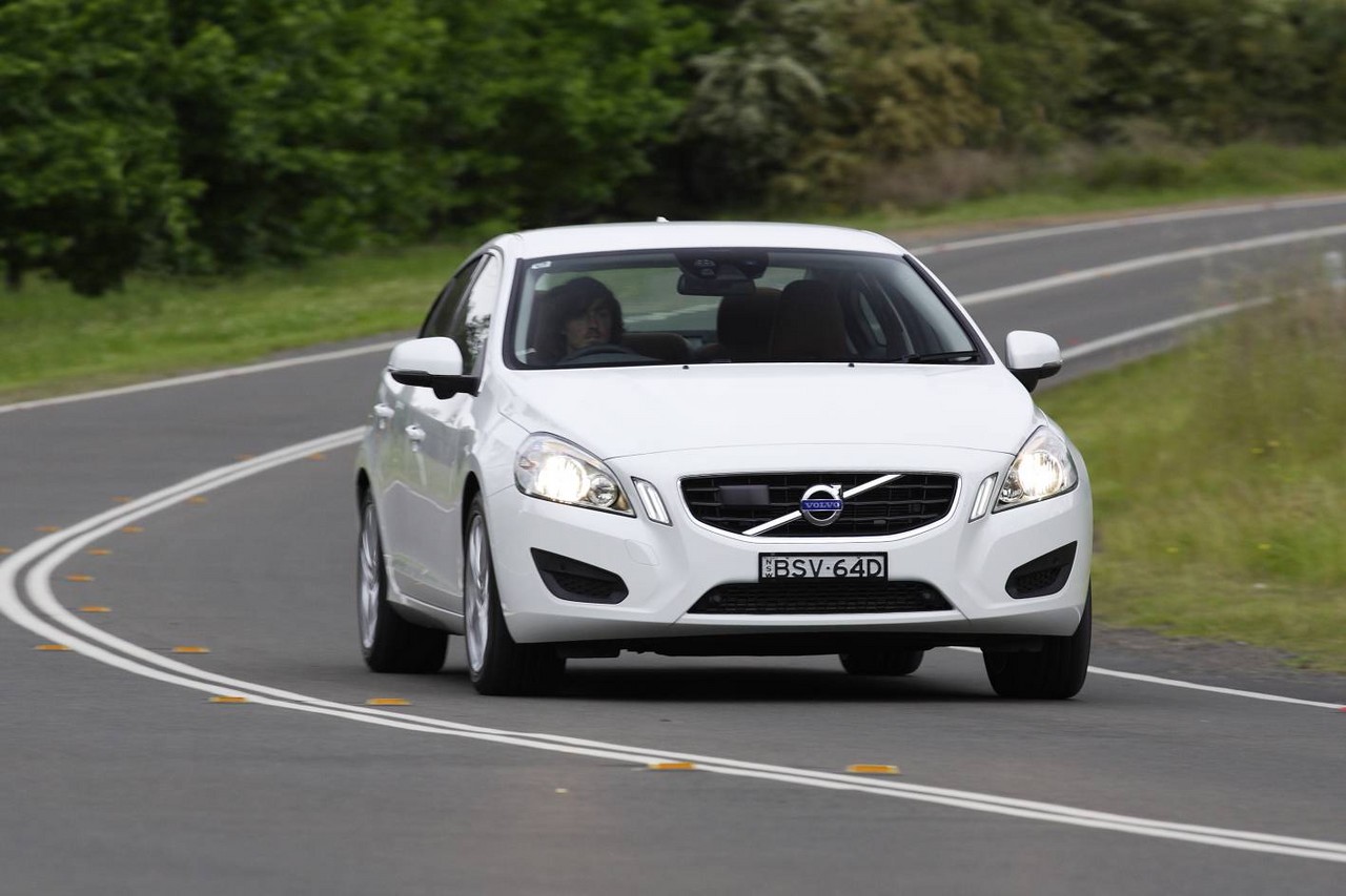Images: Volvo Mk.2 S60 (2010-18)