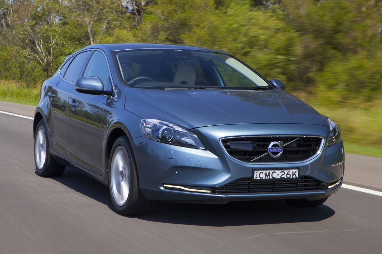 Images: Volvo V40 (2013-18)
