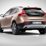 volvo_v40crosscountry_2013_ser1_11