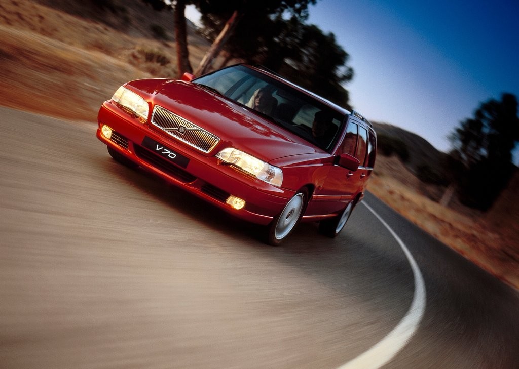 Images: Volvo Mk.1 V70 (1997-00)