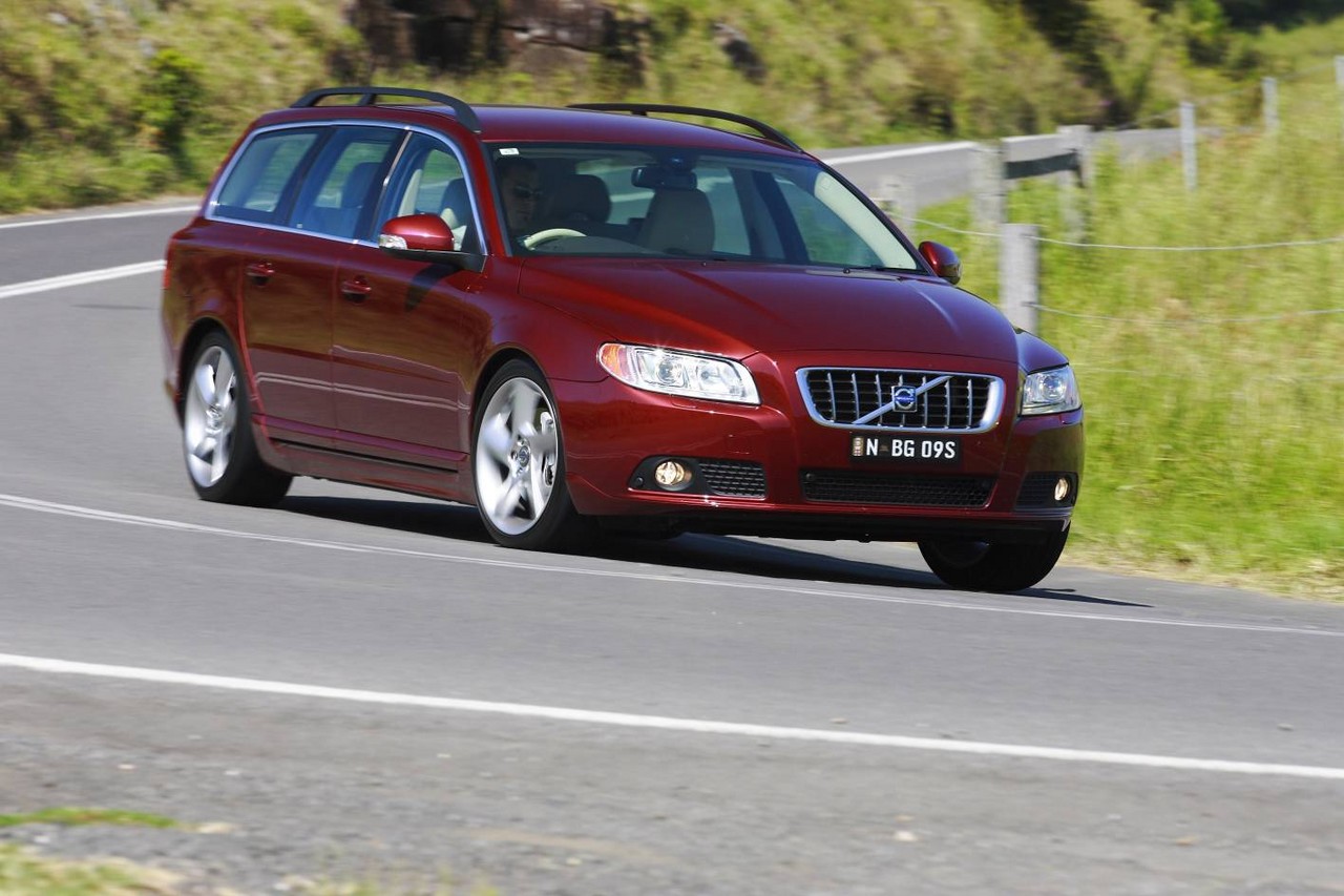 Images: Volvo Mk.3 V70 (2008-13)