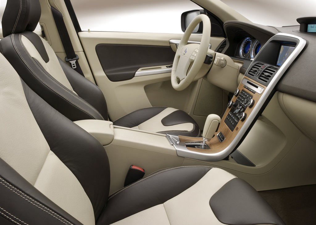 Images: Volvo Mk.1 XC60 (2009-17)